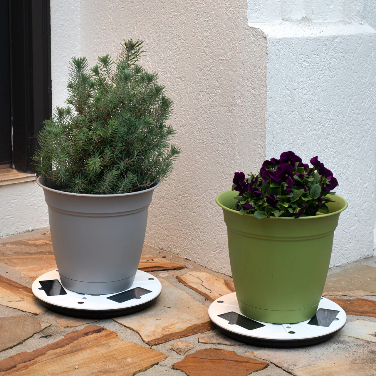 Solar LED Uplight Planter Base - White Finish - Gama Sonic - Image 5
