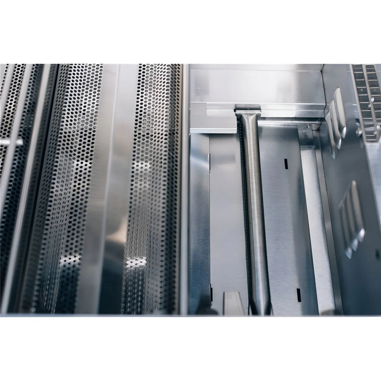 TrueFlame E Series 3-4 Burner Gas Grill LP-NG - Image 4
